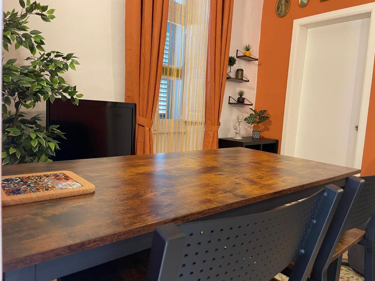 Parisio One Bedroom Maisonette In Sliema Ngoại thất bức ảnh