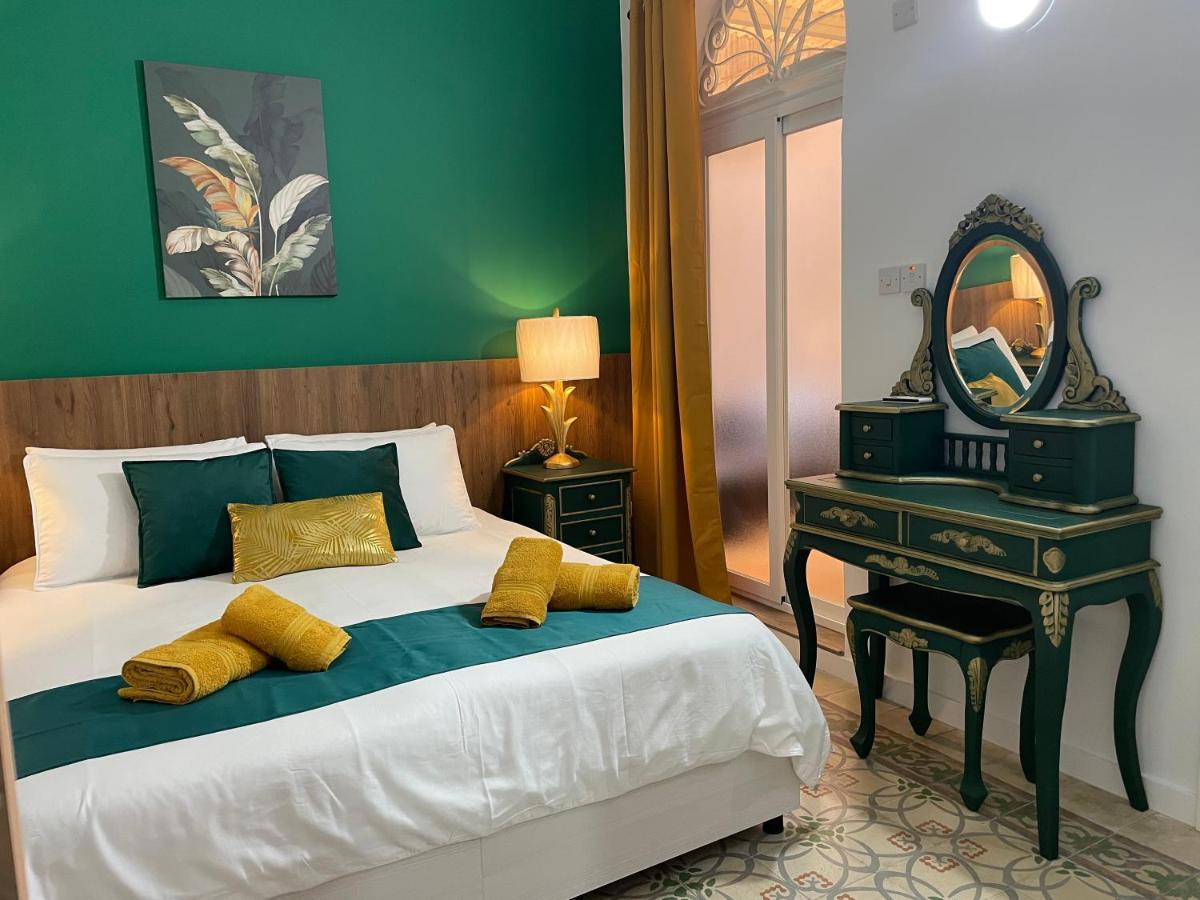 Parisio One Bedroom Maisonette In Sliema Ngoại thất bức ảnh