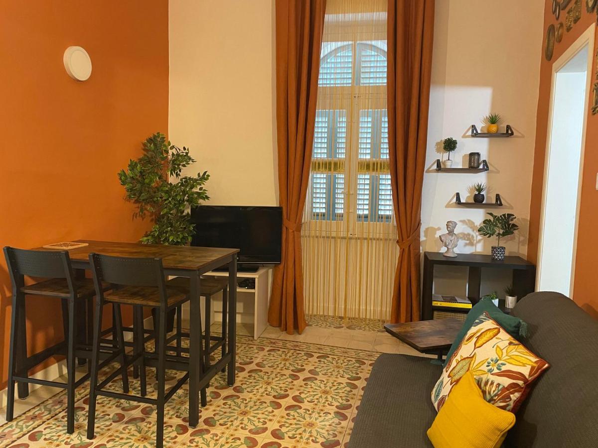 Parisio One Bedroom Maisonette In Sliema Ngoại thất bức ảnh